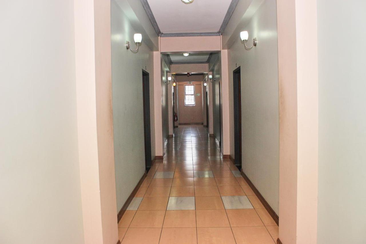 The Congress Hotel อักกรา ภายนอก รูปภาพ